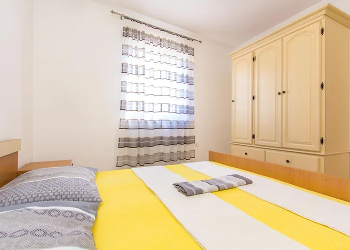 Boro - A5 Second Floor - Mpolo * Medulin